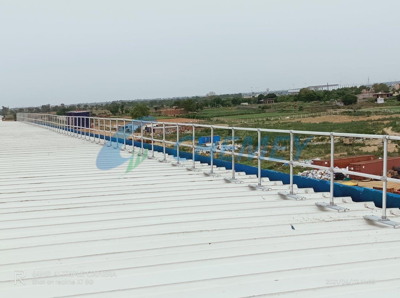 Solar Rooftop Guardrail – EnduRail